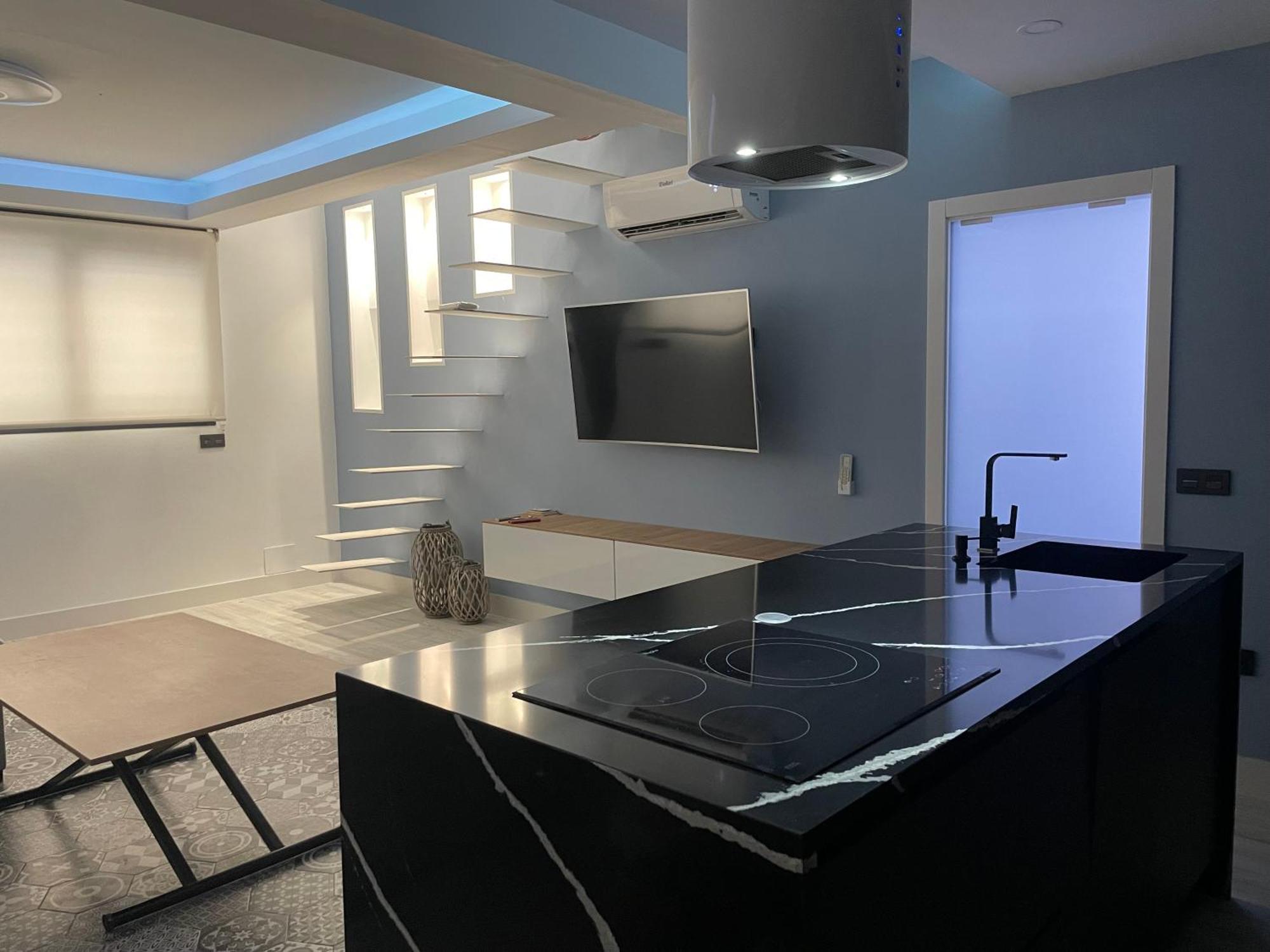 Triana Apartment Севиля Екстериор снимка