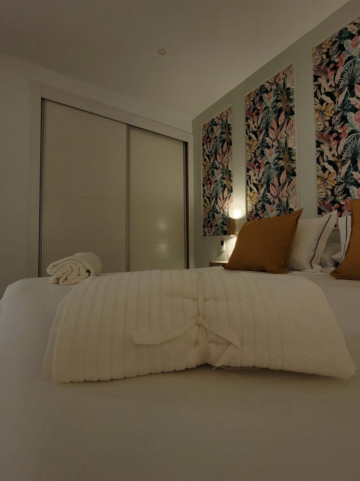 Triana Apartment Севиля Екстериор снимка